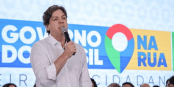 “Nosso trabalho é mudar a realidade das pessoas”, diz ministro das Comunicações