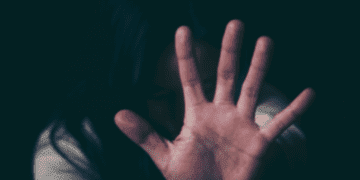 Violência contra mulheres e população negra apresenta queda, mas números seguem elevados na Paraíba