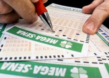 Mega-Sena 3012 acumula e premiação pode chegar a R$ 10 milhões no sábado (30)