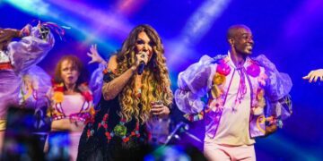 Elba Ramalho se apresenta nesta terça em Campina Grande