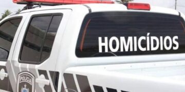 Jovem tem casa invadida e é assassinado a tiros em Patos, no Sertão paraibano