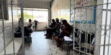 Centro Pop faz campanha para arrecadar lençóis, cobertores e roupas de frio para pessoas em situação de rua