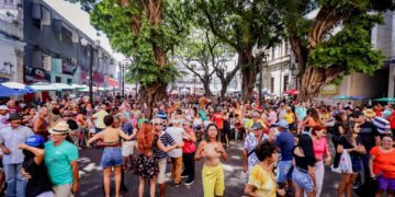 Sabadinho Bom recebe Luizinho Calixto com sua sanfona de oito baixos