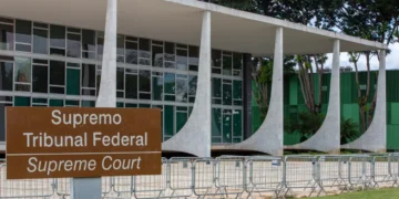 STF valida lei que garante igualdade salarial entre homens e mulheres