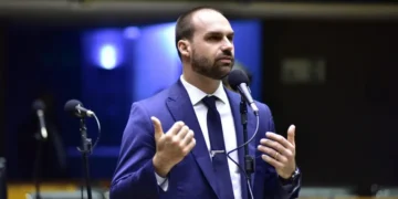 STF envia à PGR pedido para investigar se Vorcaro deu dinheiro a Eduardo