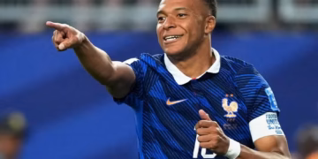 Copa do Mundo: Mbappé lidera a França contra a Noruega; Espanha enfrenta o Uruguai nesta sexta