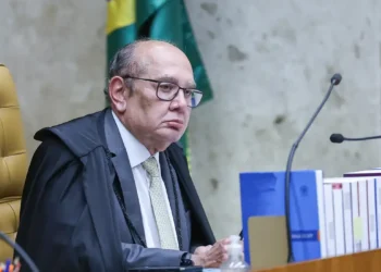 Gilmar Mendes propõe súmula para conter pautas-bomba no Congresso