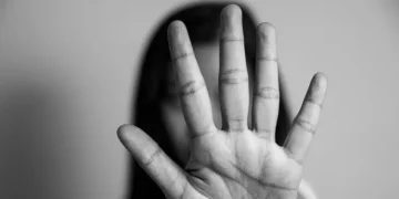 Sancionada lei que institui programa de combate à violência digital contra a mulher na Paraíba