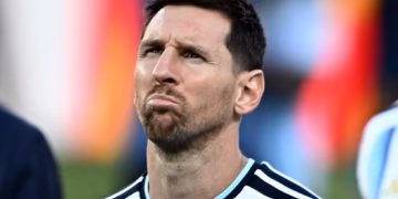 Messi encerra sexta Copa sem novo título e deixa legado de duas décadas pela Argentina