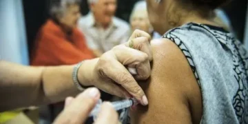 Com 1,3 milhão de doses, Paraíba amplia vacinação contra influenza a toda faixa etária