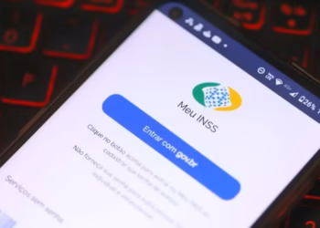 Justiça libera R$ 2,75 bilhões para atrasados do INSS; veja quem tem direito e como receber