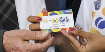 Pé-de-Meia paga hoje 5ª parcela a alunos nascidos em julho e agosto
