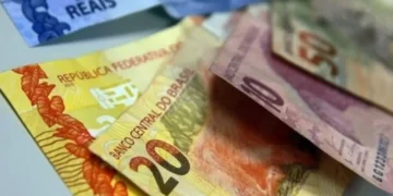 Brasil tem déficit de US$ 8,1 bilhões nas contas externas em julho