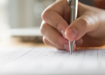 Prefeitura de Coxixola abre concurso com salários de até R$ 5 mil